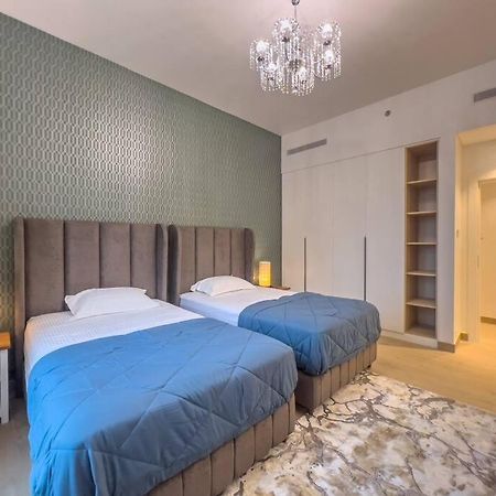 Lovely 2-Bedroom Vacation Home Near Beach Dubaï Extérieur photo