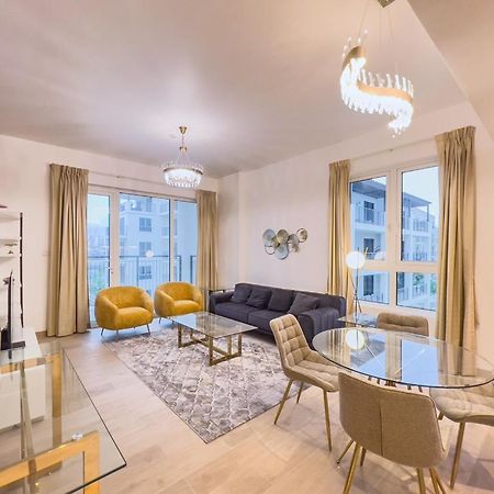 Lovely 2-Bedroom Vacation Home Near Beach Dubaï Extérieur photo