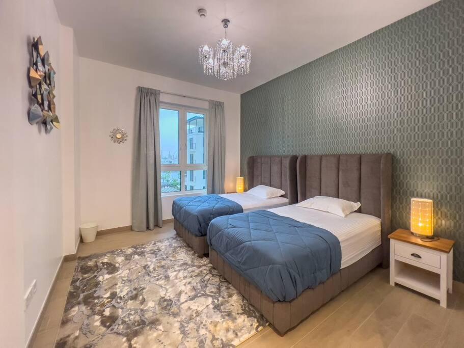 Lovely 2-Bedroom Vacation Home Near Beach Dubaï Extérieur photo